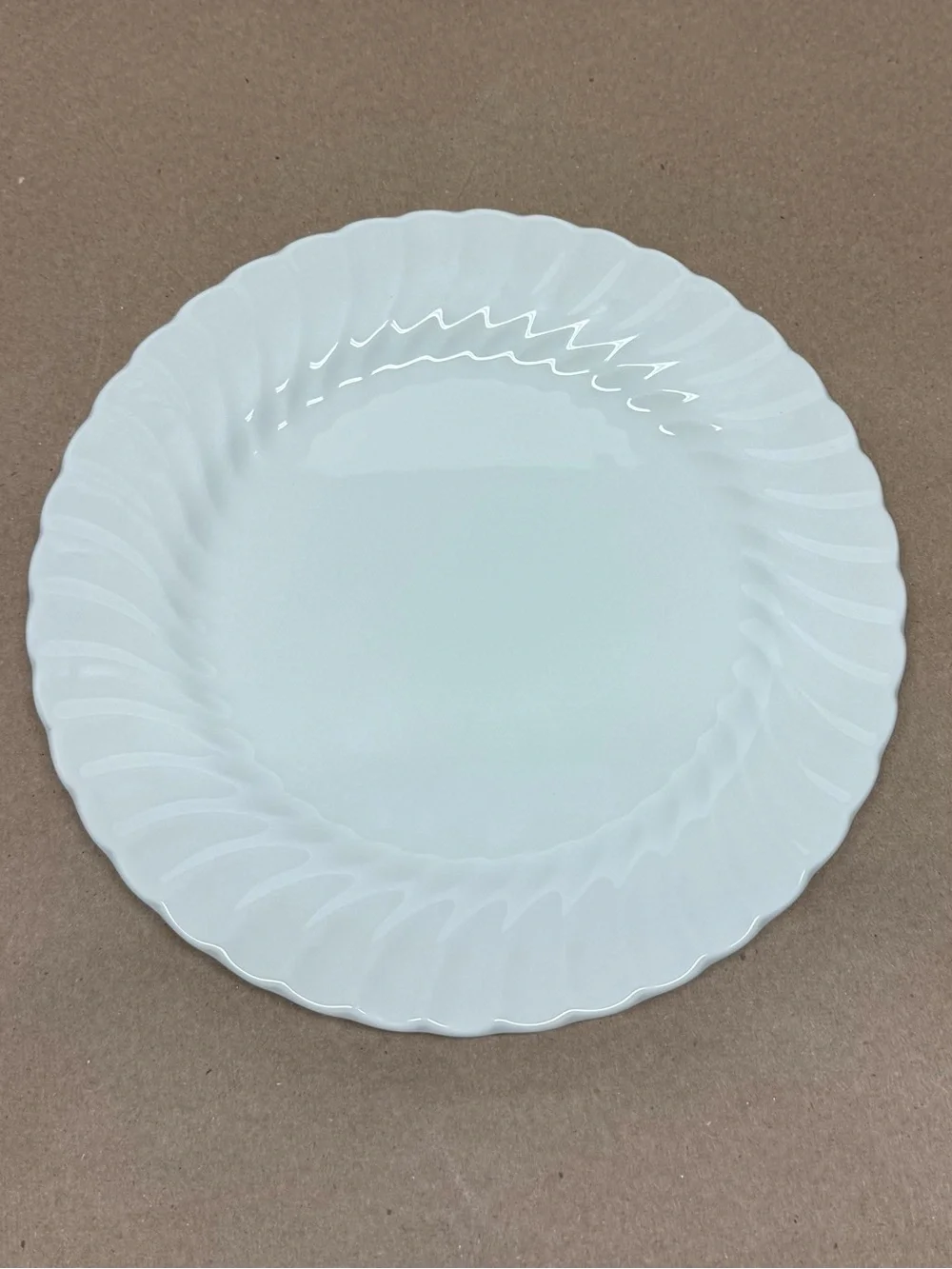 Johnson Brothers 10” White Swirl Edge Dinner Plate